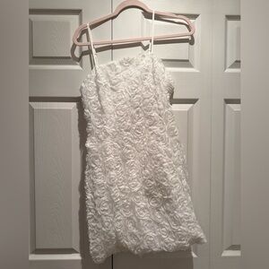 Elegant White Floral Dress